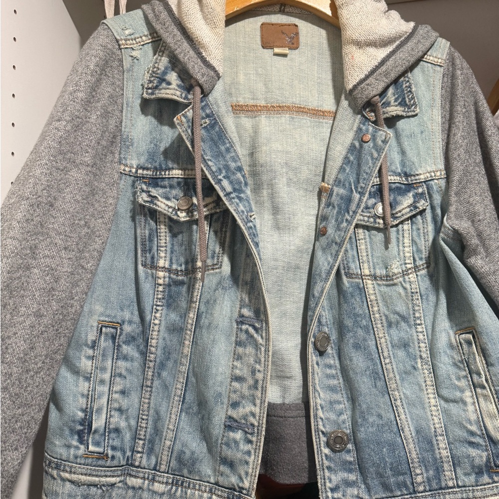 American Eagle Outfitters Blue Jean Jacket with Gray Sleeves